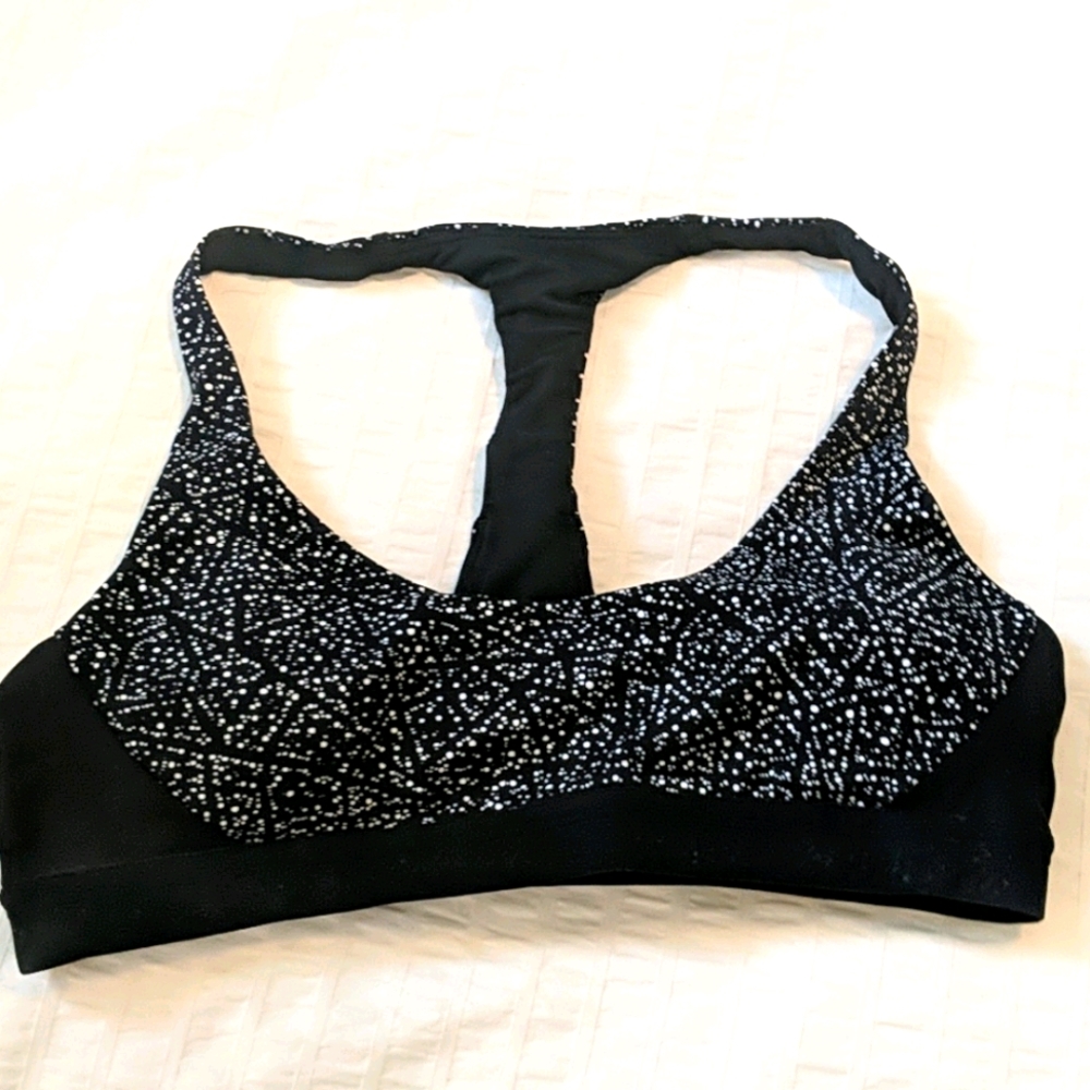 Black and white dot sports bra